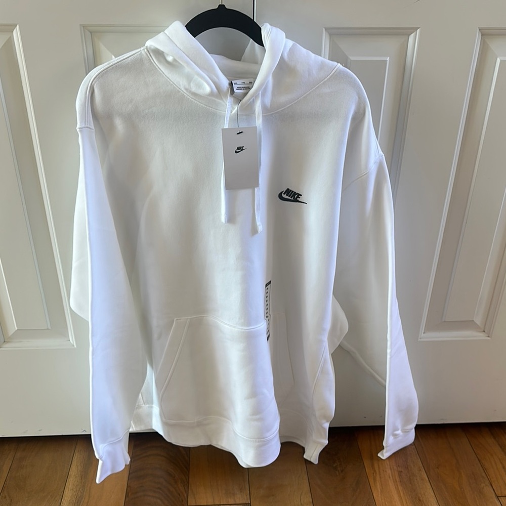 Nike Men's Classic White Hoodie